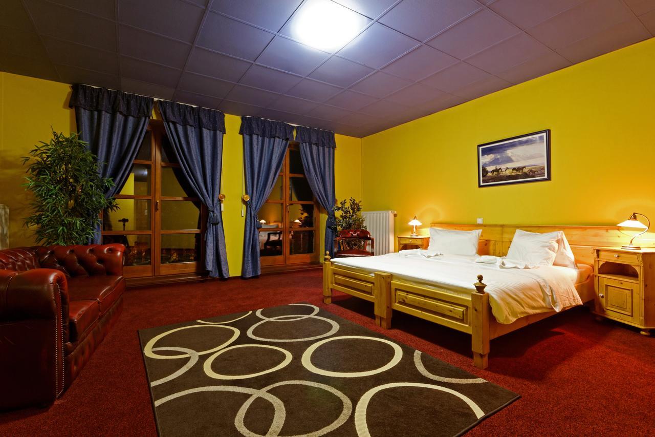 Casino & Hotel Eldorado Ceska Kubice Esterno foto